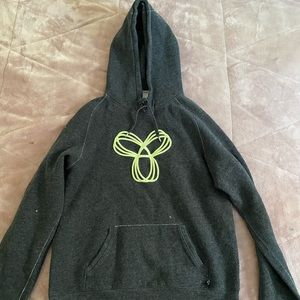 TNA Sweater/Hoodie